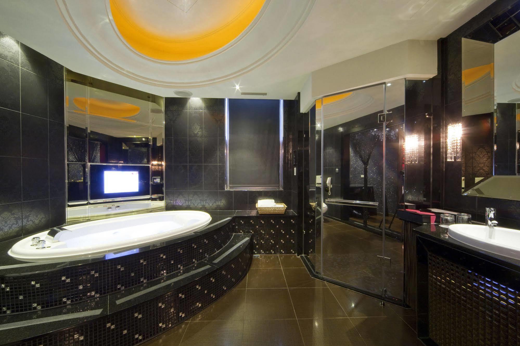 Wego Hotel - Linsen Taipei Exterior foto