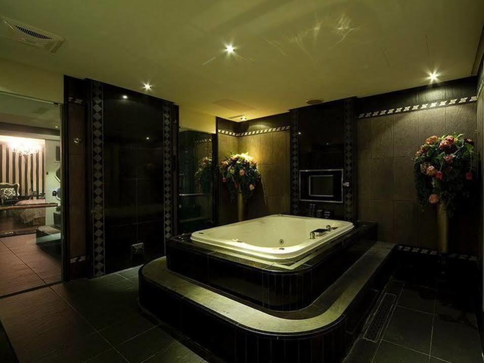 Wego Hotel - Linsen Taipei Exterior foto